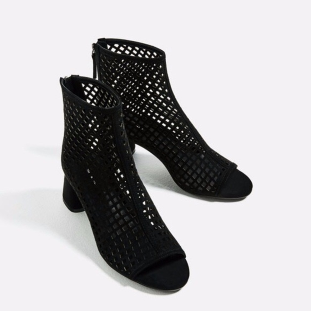Open toe caged heels
